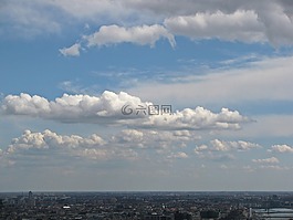 云,藍(lán)色的天空,春天