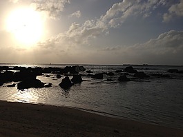 塞班,提尼安,紅色