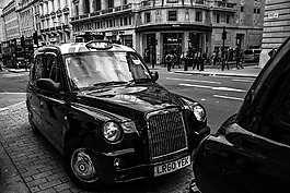 政制事務局,為,出租車