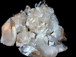 白水晶,清晰的白色,創(chuàng)業(yè)板頂部