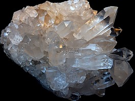 白水晶,清晰的白色,創(chuàng)業(yè)板頂部