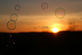 肥皂泡沫,日落,夕照
