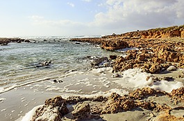 泡沫,巖質(zhì)海岸,波