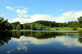 天空,水,春天