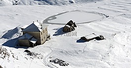 避難所,阿爾姆,雪