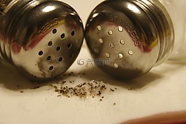鹽和胡椒,呼風喚雨,鹽