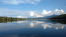 湖白湖,阿爾高,湖