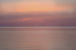 水,紫色,橙色