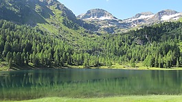 山,湖,水