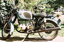 寶馬,摩托車,釀酒