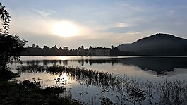 湖,日出,反思