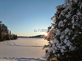 湖,徑,雪