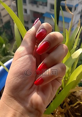 釘,漆,紅色