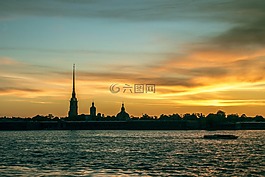 俄羅斯,在俄羅斯圣彼得堡,體系結(jié)構(gòu)