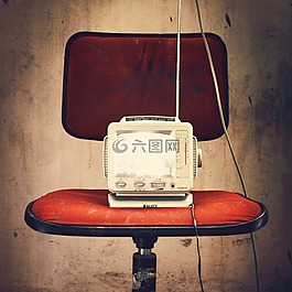 電臺,電視,那些