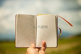 記事本,手,舉行