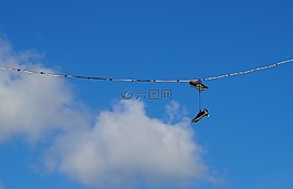 扔鞋,天空,鞋