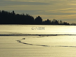 冬天,雪,痕跡