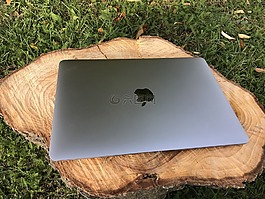 的macbook,灰色空間,木材