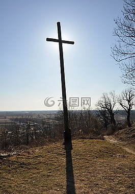 交叉,小山,太陽(yáng)