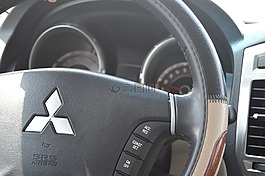 三菱,三菱轉向,轉向的汽車