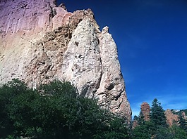 山,悬崖,地下厂房岩壁