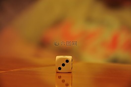 骨,多維數(shù)據(jù)集,骰子游戲