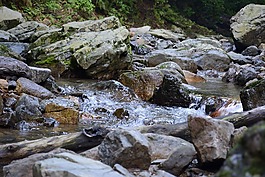 河,流,溪