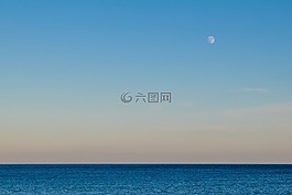 地平線,月亮,水