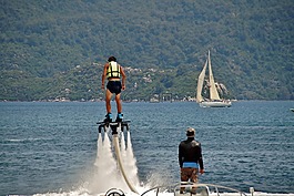 flyboarding,水上运动,一个极端