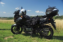 摩托車,鈴木,v-斯特羅姆