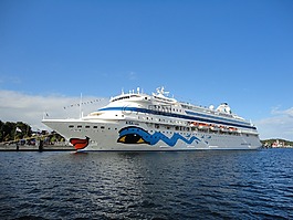 船舶,基爾,水