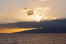 海,太陽,云