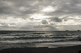 多云,海灘,波