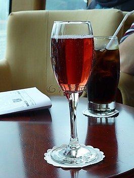 葡萄酒,蘇打水,酒精