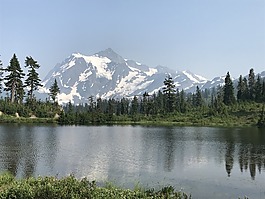山,湖,景觀
