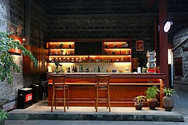 古鎮(zhèn),民國(guó),酒吧