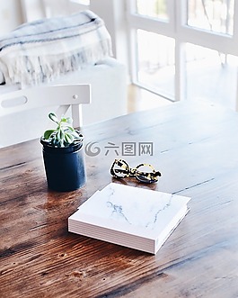 木,表,書