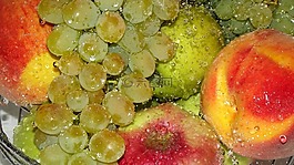 果,桃子,葡萄