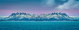 山,海,對稱