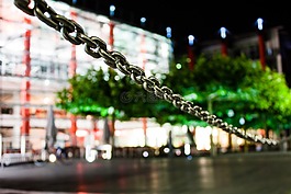 海因斯贝格,夜,链