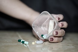 心理健康,藥物,t