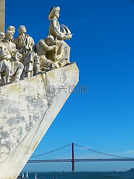 padrão dos descobrimentos,纪念碑的发现,庞特 25 利亚