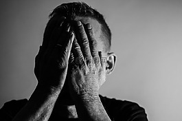 抑郁症,悲伤,男子