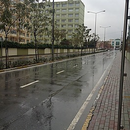 雨,路,骤雨