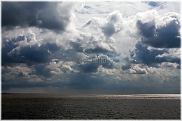海,云,轉(zhuǎn)寄