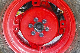 車輪,邊,堅(jiān)果