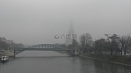 巴黎,埃菲爾鐵塔,霧