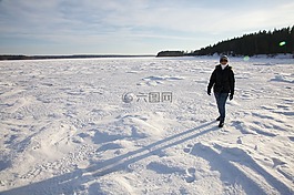 女孩,走,雪