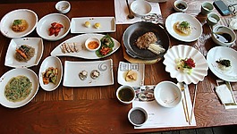 韩定食,喝,乡亲